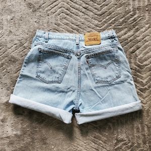 Vintage levi shorts